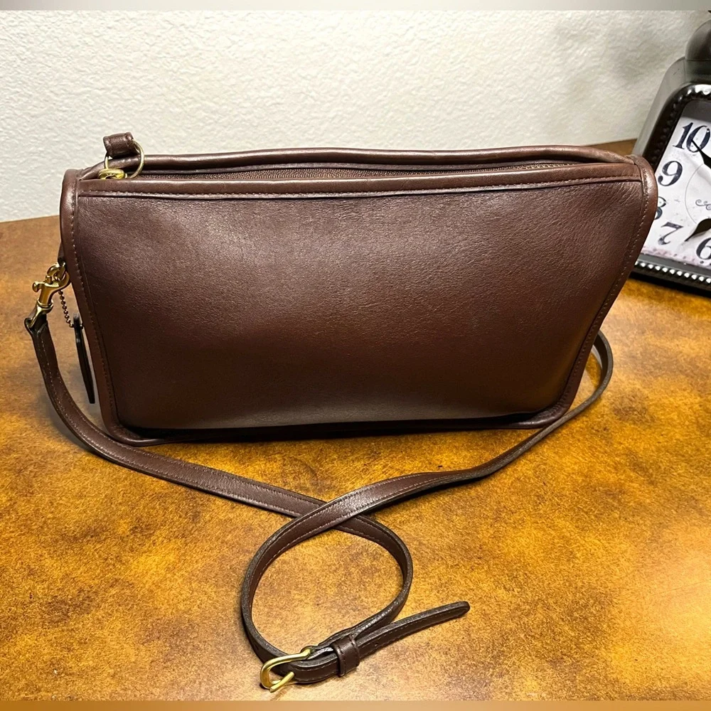 COACH VINTAGE BASIC BAG, MAHOGANY No. 9455 - Picture 2 of 10